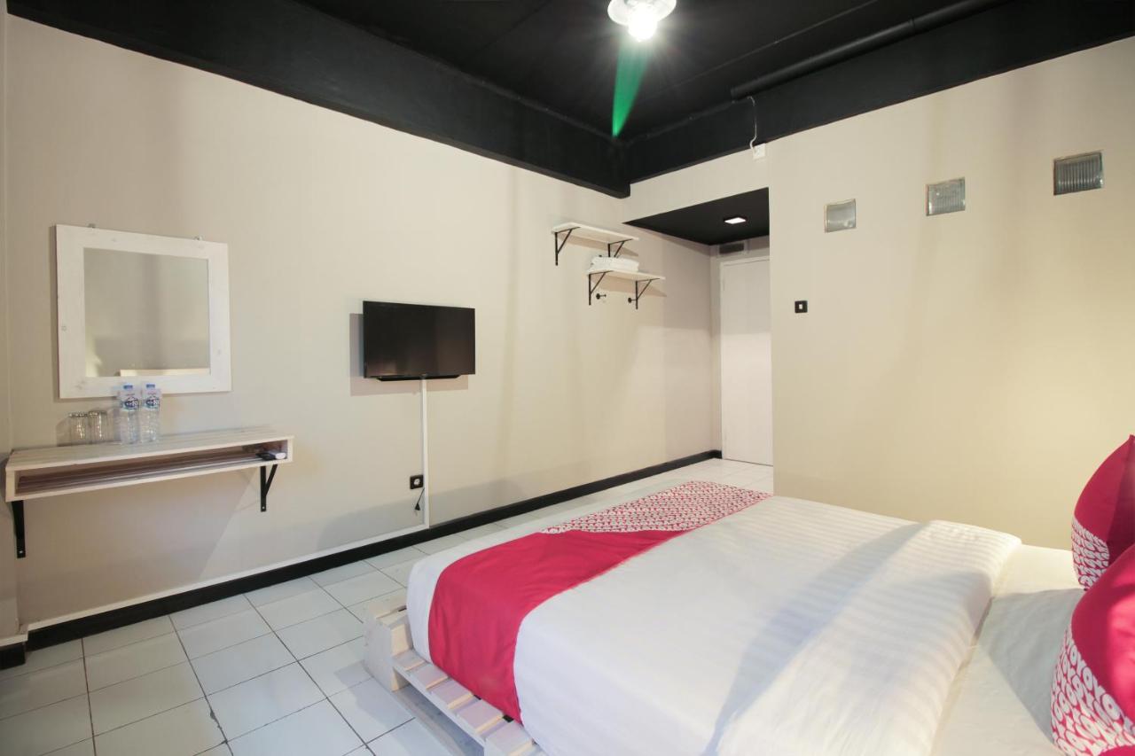 Oyo 260 Home 33 Bandung Eksteriør bilde