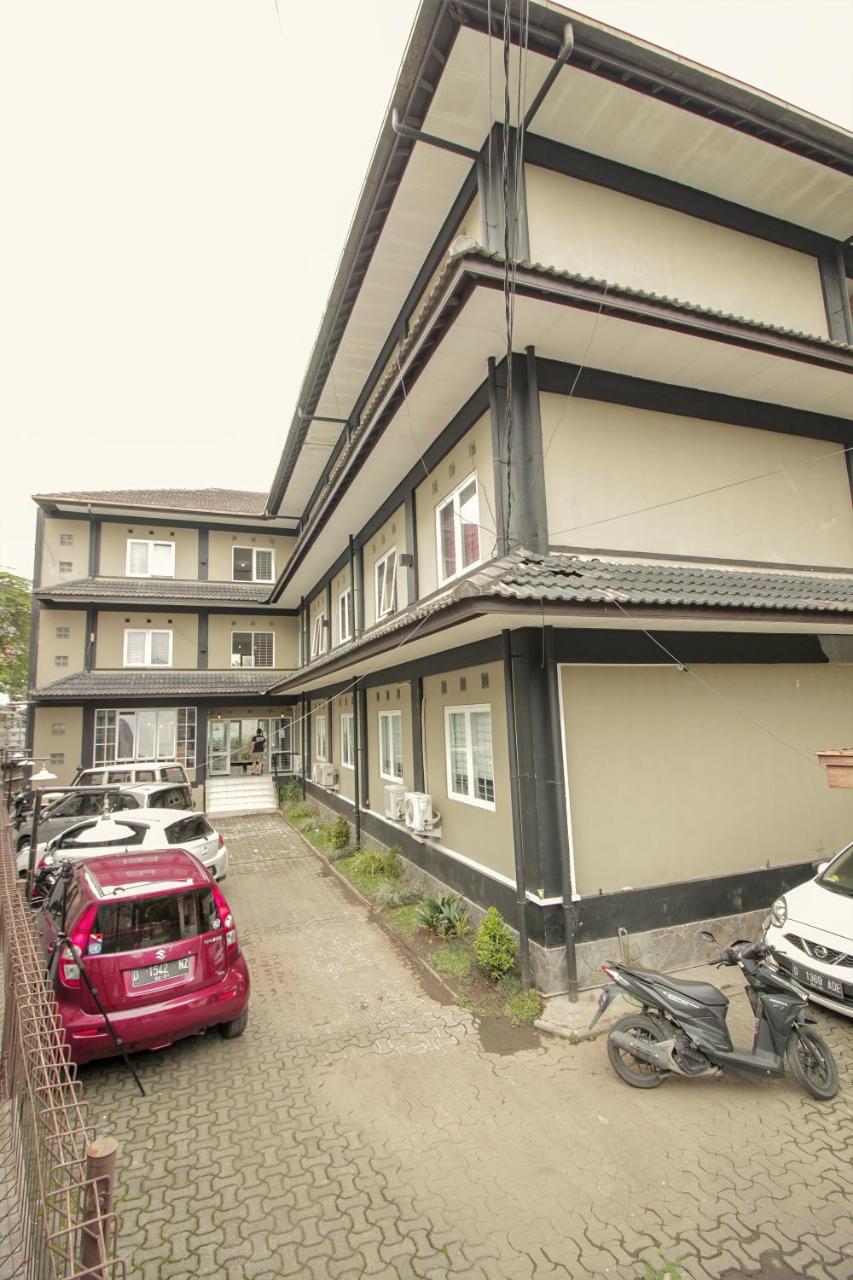 Oyo 260 Home 33 Bandung Eksteriør bilde